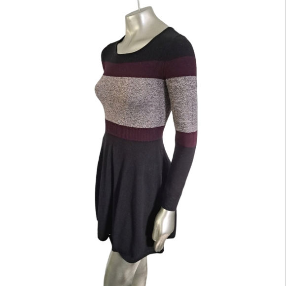 🪻BOGO🪻 Sweater Dress - Black, Gray & Wine‎ - Size Medium - Picture 7 of 12